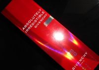 Сексуально-выпендрежный Givenchy Absolutely Irresistible EDP