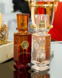 Delire de Roses Secret Oud Caron
