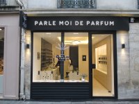 Парфюмерия Parle Moi de Parfum