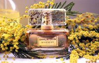 Пьянящий золотой эликсир Dahlia Divin Le Nectar de Parfum от Givenchy. Так пахнет золото.