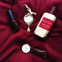 Santal Carmin от Atelier Cologne