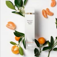 White Tea Mandarin Blossom - женственная и соблазнительная новинка от Elizabeth Arden