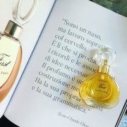 Книги о парфюмерии.