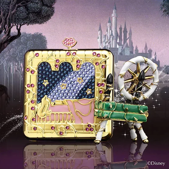 Новогодняя коллекция от Estee Lauder и Disney. Добро пожаловать в сказку!