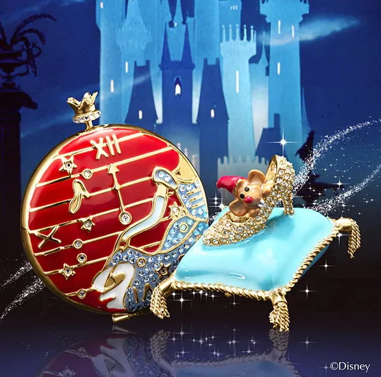 Новогодняя коллекция от Estee Lauder и Disney. Добро пожаловать в сказку!
