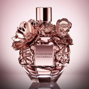 3D-издание Flowerbomb Haute Couture от Viktor & Rolf . article-image