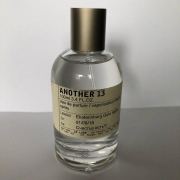 Оригинальная индивидуальность флаконов Le Labo.