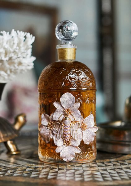 Новинка от Guerlain, стоимостью 10 000 €.