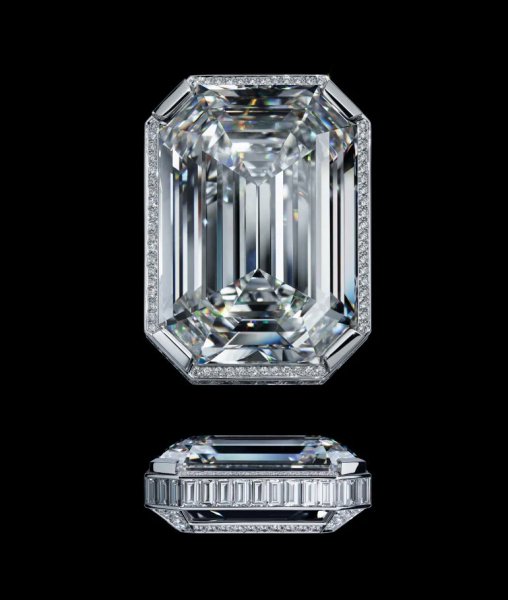 Ювелирная коллекция с бриллиантом в 55, 55 карат к 100-летию Chanel №5.