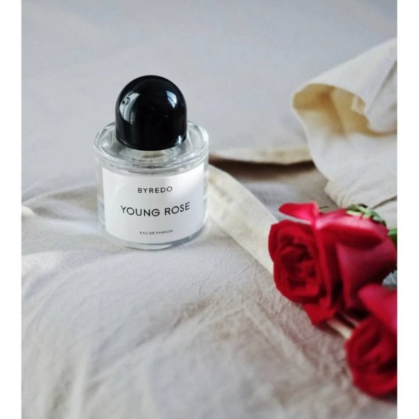 Новый аромат Young Rose от Byredo