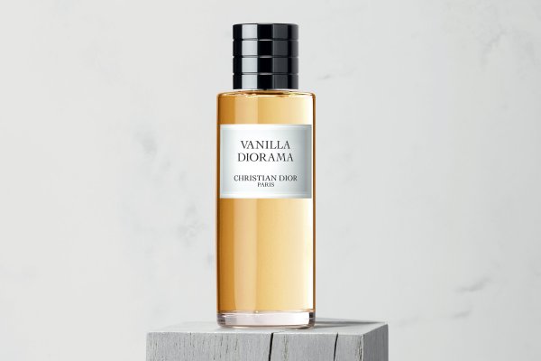 Парфюмерный десерт от Dior